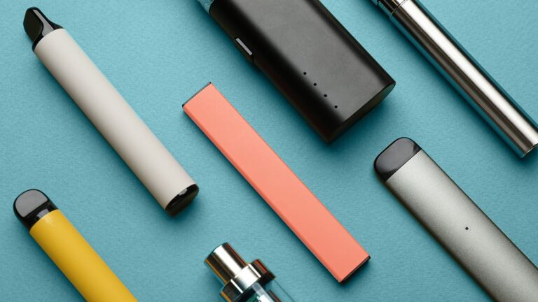 E-cigarette weight and appetite control beliefs and e-cigarette initiation in young adults.