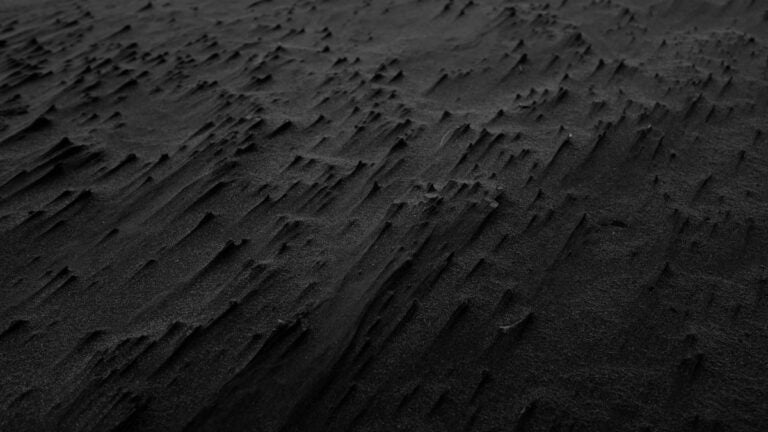 Black sand/rocks