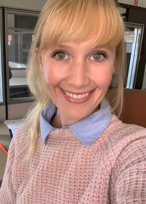 Photo of Sarah Frontiera