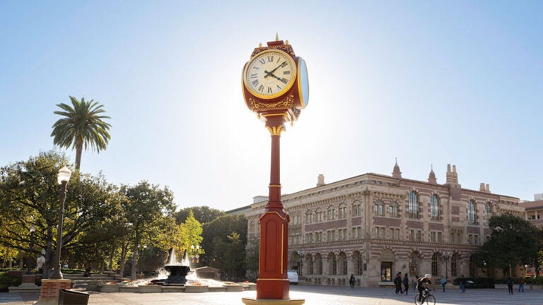 Image of USC Red Clock on Trousdale Parkway