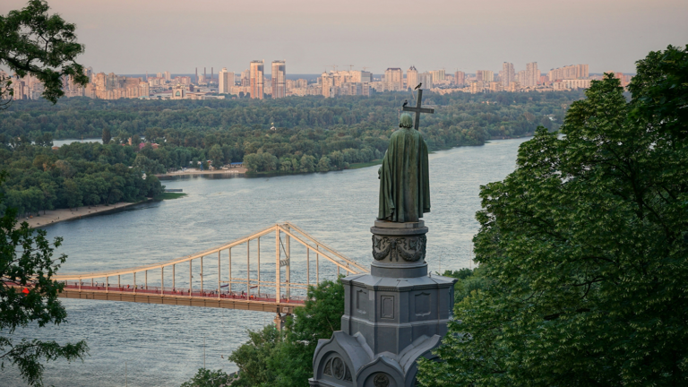 Kyiv bridge cross resize