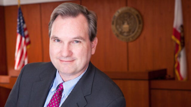 Lyon Earns Provost’s Mentoring Award