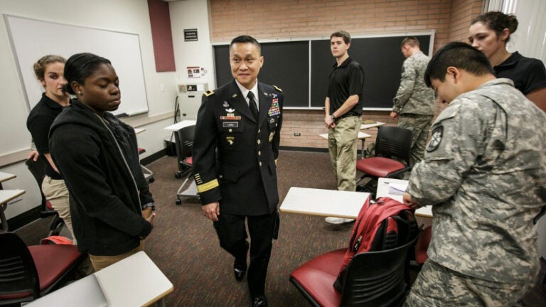 USC alumnus, Army brigadier general shares tale of success with ROTC cadets