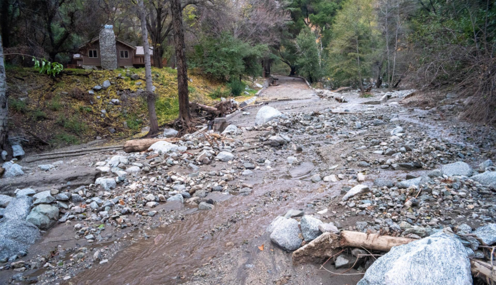 What Causes Mudslides And Floods