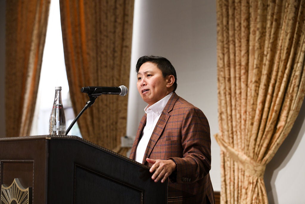 2022 Phi Beta Kappa Keynote Speaker, Karen Tongson, standing at podium.