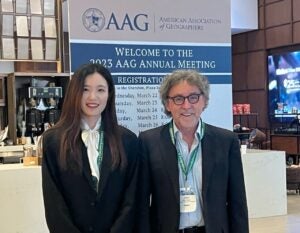 Mengya-and-her-best-advisor-at-the-AAG